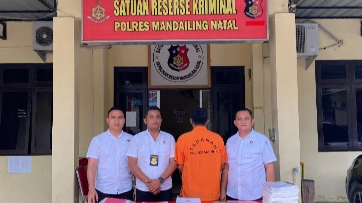 Berkas Perkara Dinyatakan Lengkap Polres Mandailing Natal Serahkan Tersangka dan Barang Bukti Dugaan Korupsi Penyusunan LKPJ dan LPPD Tahun 2015–2016 ke Jaksa