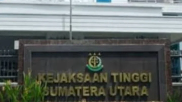 Diduga Program Revitalisasi Sekolah Tahun 2025 dan Dana Bos Syarat Akan Korupsi, Salah Satu Kepala SMA Negeri Mandailing Natal Dilaporkan ke Kejatisu