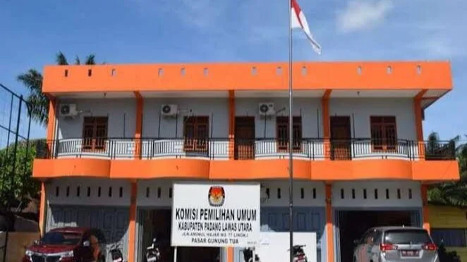 Honor dan Perjalanan Dinas KPU Paluta Serap Anggaran Raksasa di Pilkada 2024 